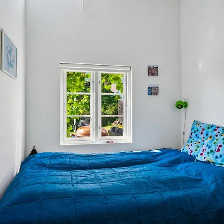 Stylishly Renovated And Well-equipped Near *