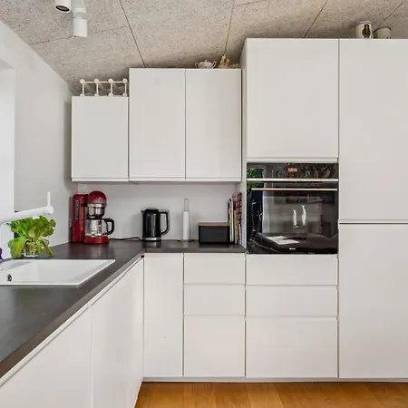 Stylishly Renovated And Well-equipped Near * Ebeltoft