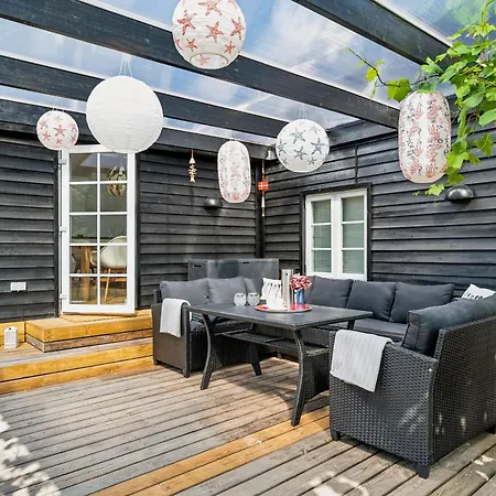 Stylishly Renovated And Well-equipped Near Feriehus Ebeltoft